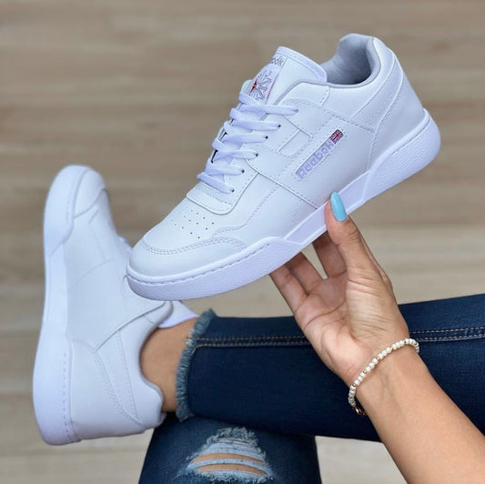 DEPORTIVO REEBOK PLUS CLÁSICO